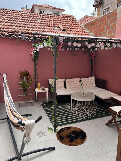 Luxury Artistic Digital Nomad Getaway W/ Terrace Apartman Lisboa Kültér fotó