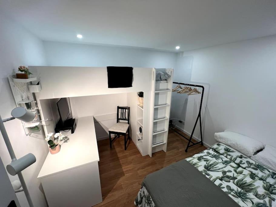 Luxury Artistic Digital Nomad Getaway W/ Terrace Apartman Lisboa Kültér fotó