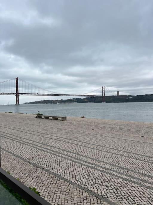 Luxury Artistic Digital Nomad Getaway W/ Terrace Apartman Lisboa Kültér fotó